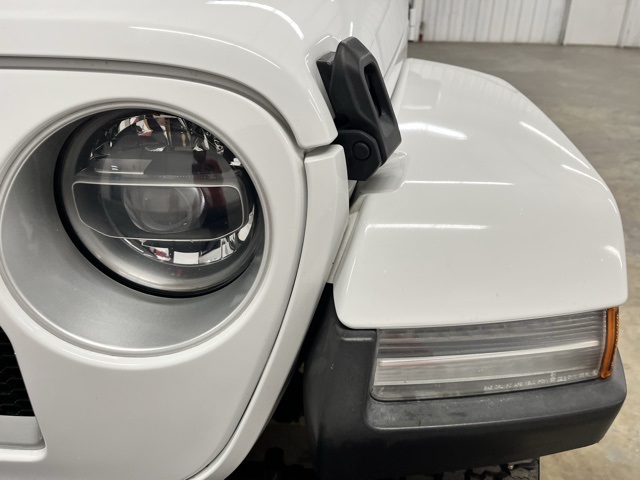 2021 Jeep Wrangler Unlimited Sahara photo 8