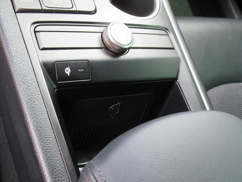 2022 Kia K5 GT-Line photo 25