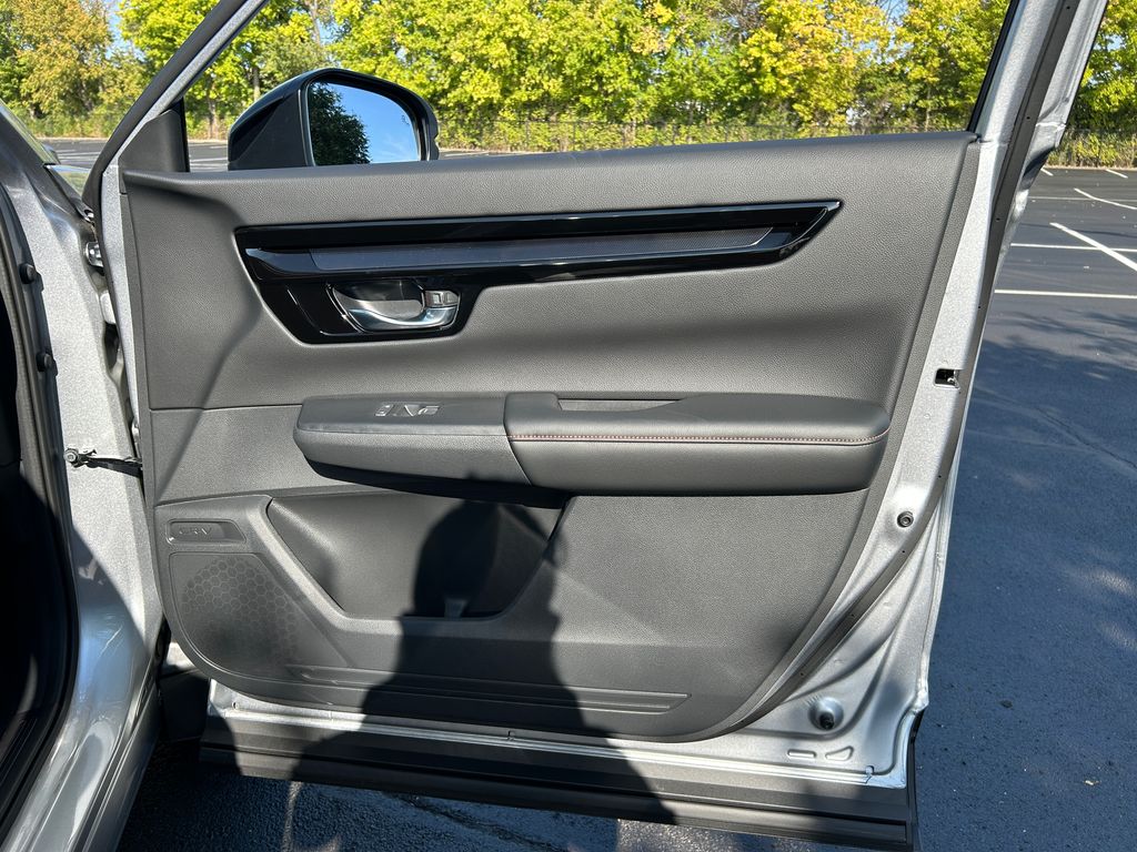 2026 Honda CR-V Hybrid Sport Touring photo 26
