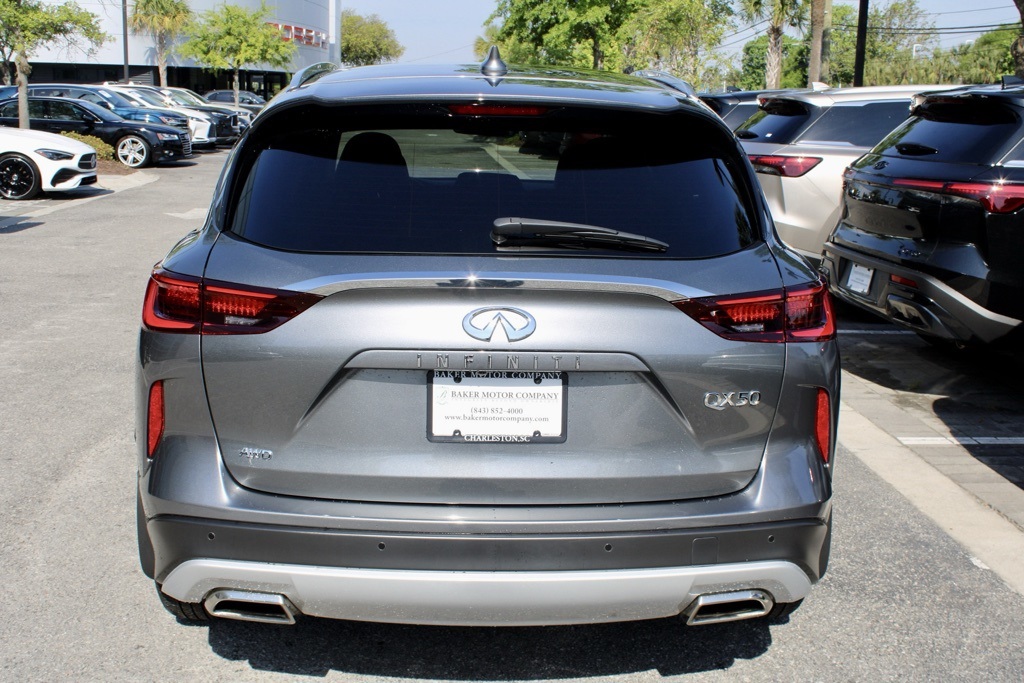 2024 Infiniti QX50 Luxe AWD photo 7