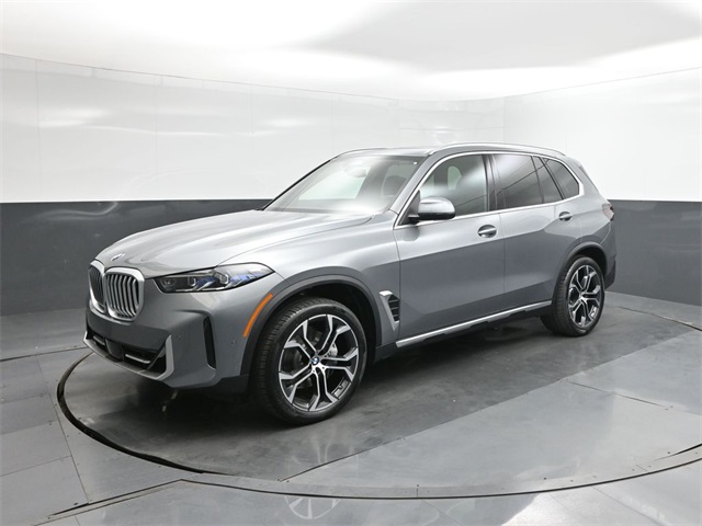 2026 BMW X5 40i's photo