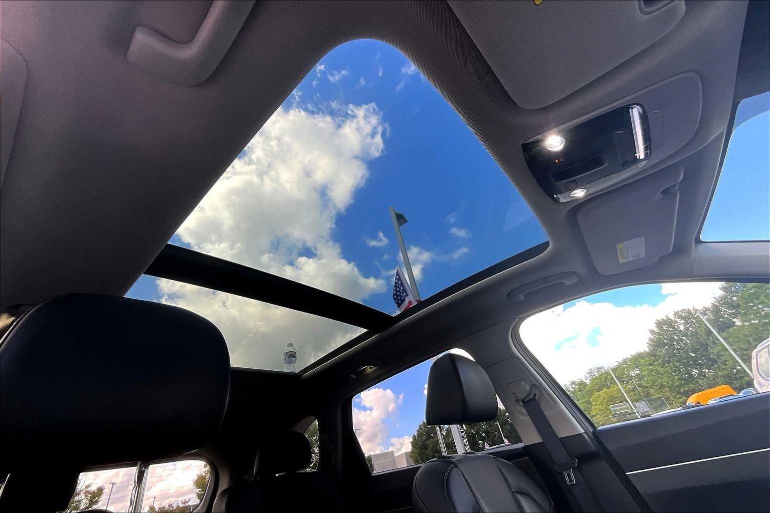 2022 Kia Sorento X-Line EX photo 12