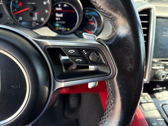 2017 Porsche Cayenne Platinum Edition photo 23