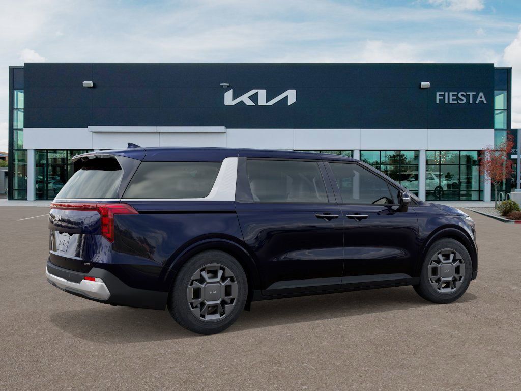 2026 Kia Carnival EX photo 5