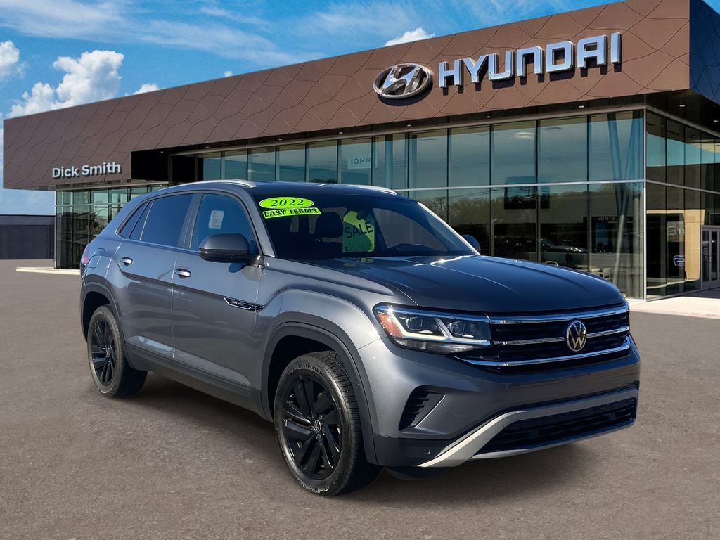 2022 Volkswagen Atlas Cross Sport SE w/Tech