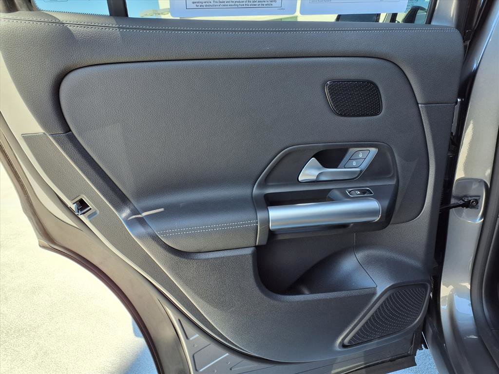 2025 Mercedes Benz GLA 250 4MATIC photo 17