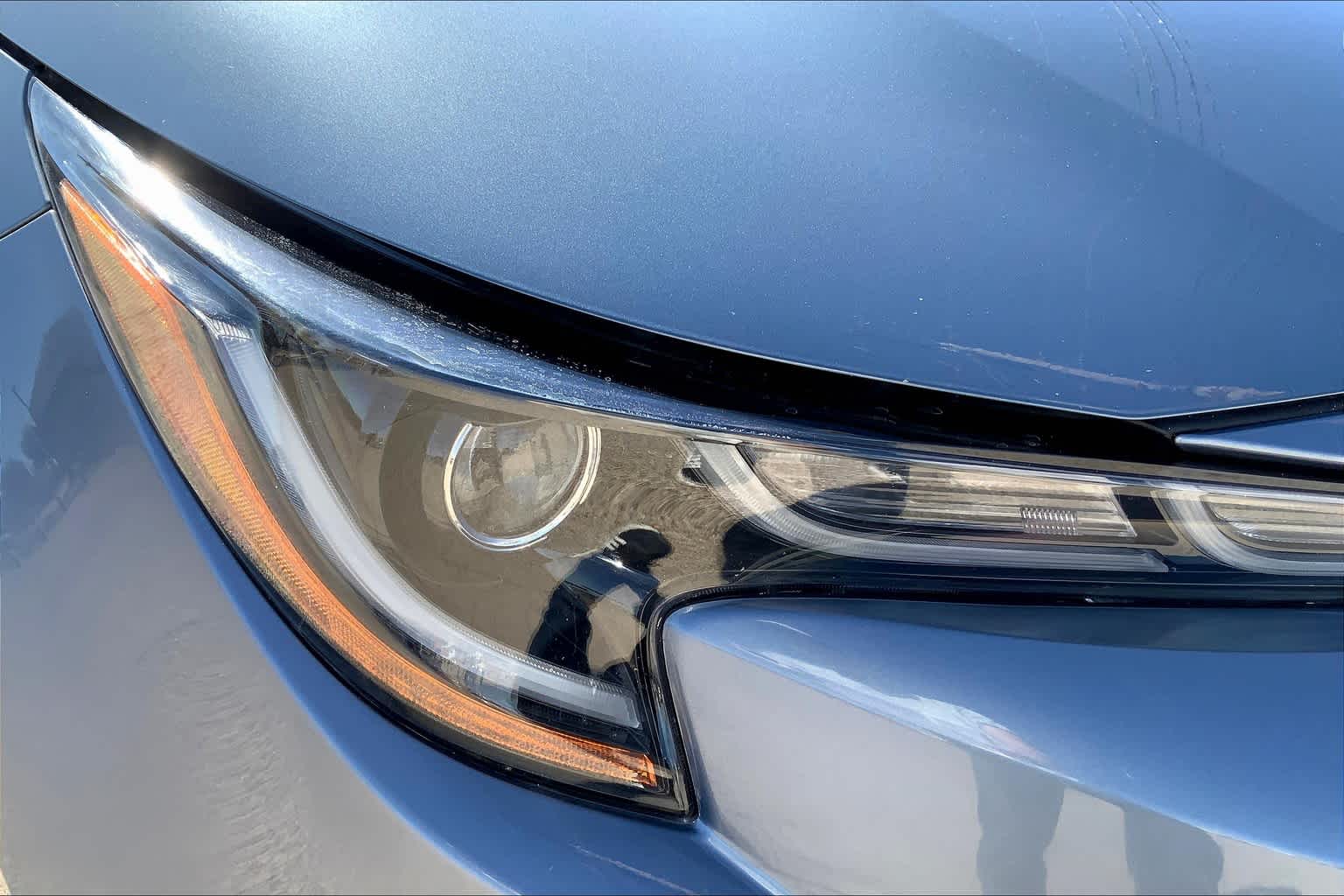 2021 Toyota Corolla Hybrid LE photo 29