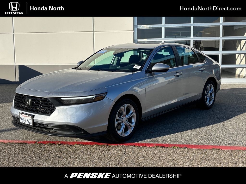 2024 Honda Accord LX's photo