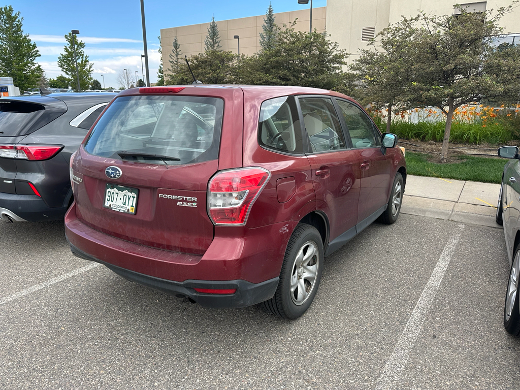 2014 Subaru Forester 2.5i photo 4