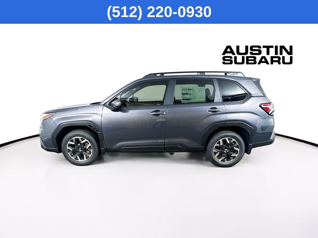 2025 Subaru Forester Premium photo 3