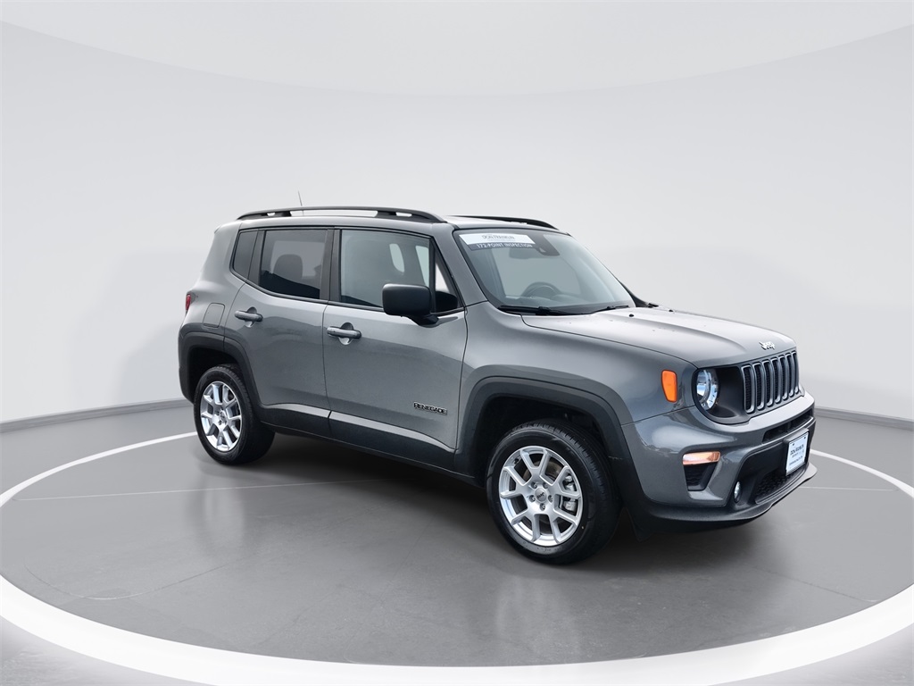 Used 2022 Jeep Renegade Latitude with VIN ZACNJDB11NPN78557 for sale in Campbellsville, KY
