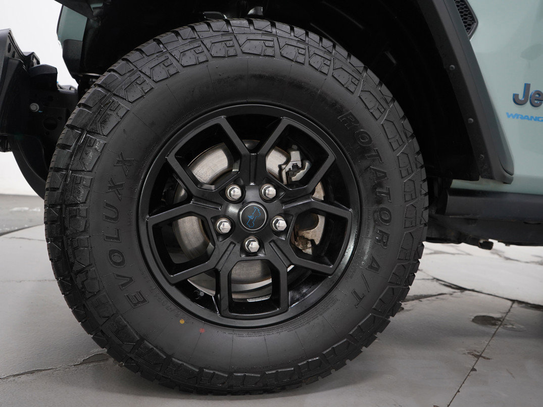 2024 Jeep Wrangler Willys 4xe photo 28