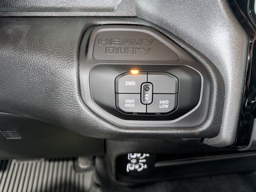 2025 Ram 2500 Tradesman photo 35