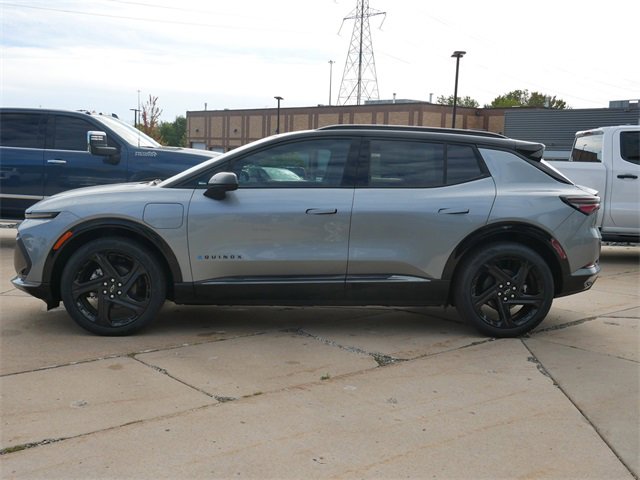 2026 Chevrolet Equinox EV 3RS photo 3