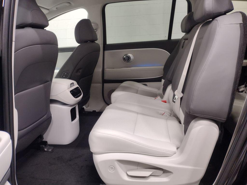 2026 Hyundai Ioniq SEL photo 28
