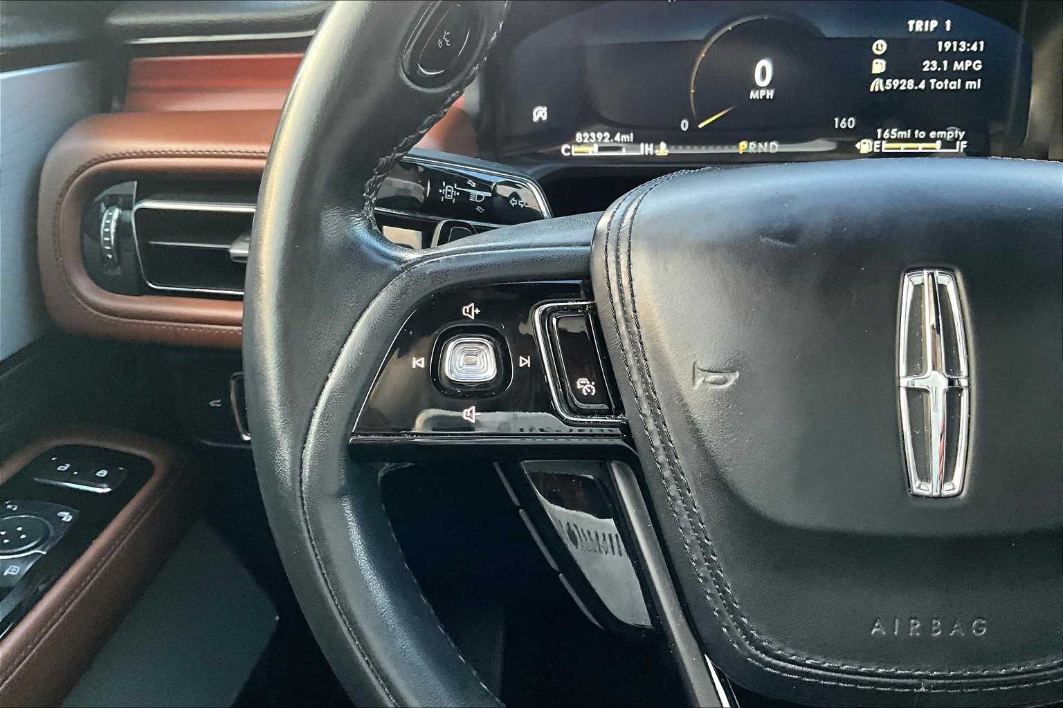 2022 Lincoln Aviator Reserve photo 21