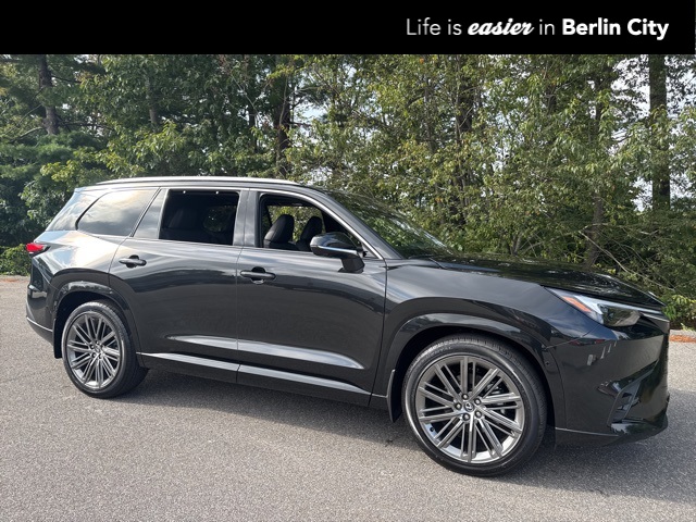2025 Lexus TX Luxury's photo