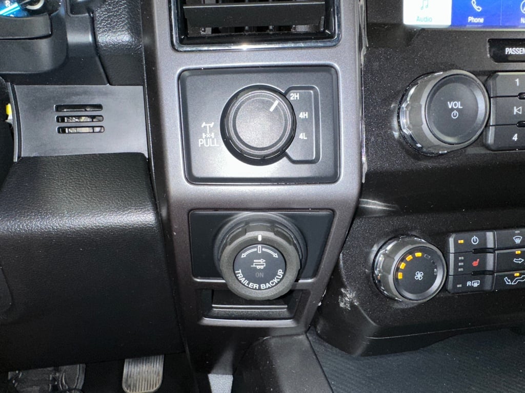 2019 Ford F-150 XLT photo 12