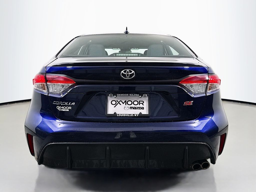 2024 Toyota Corolla SE photo 6
