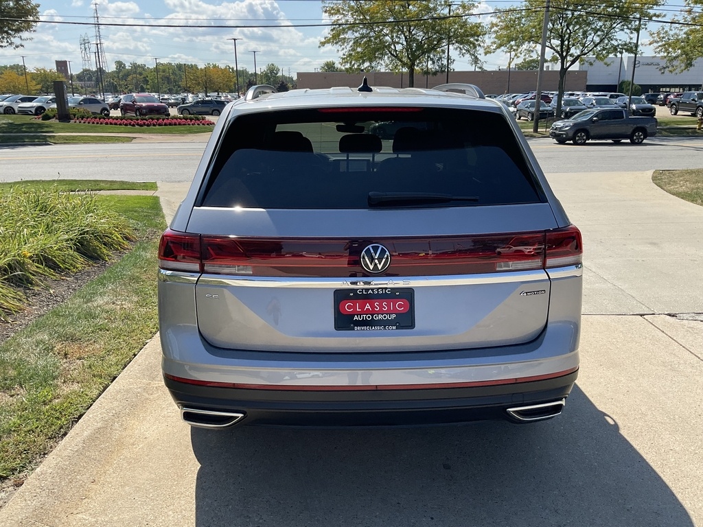 2026 Volkswagen Atlas SE Technology photo 3