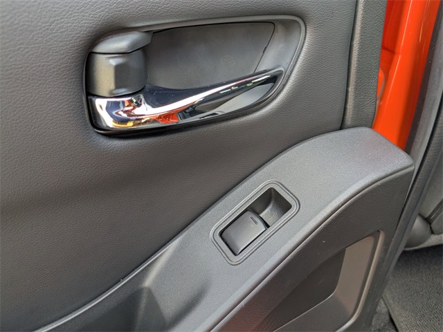2025 Nissan Frontier PRO-4X photo 26