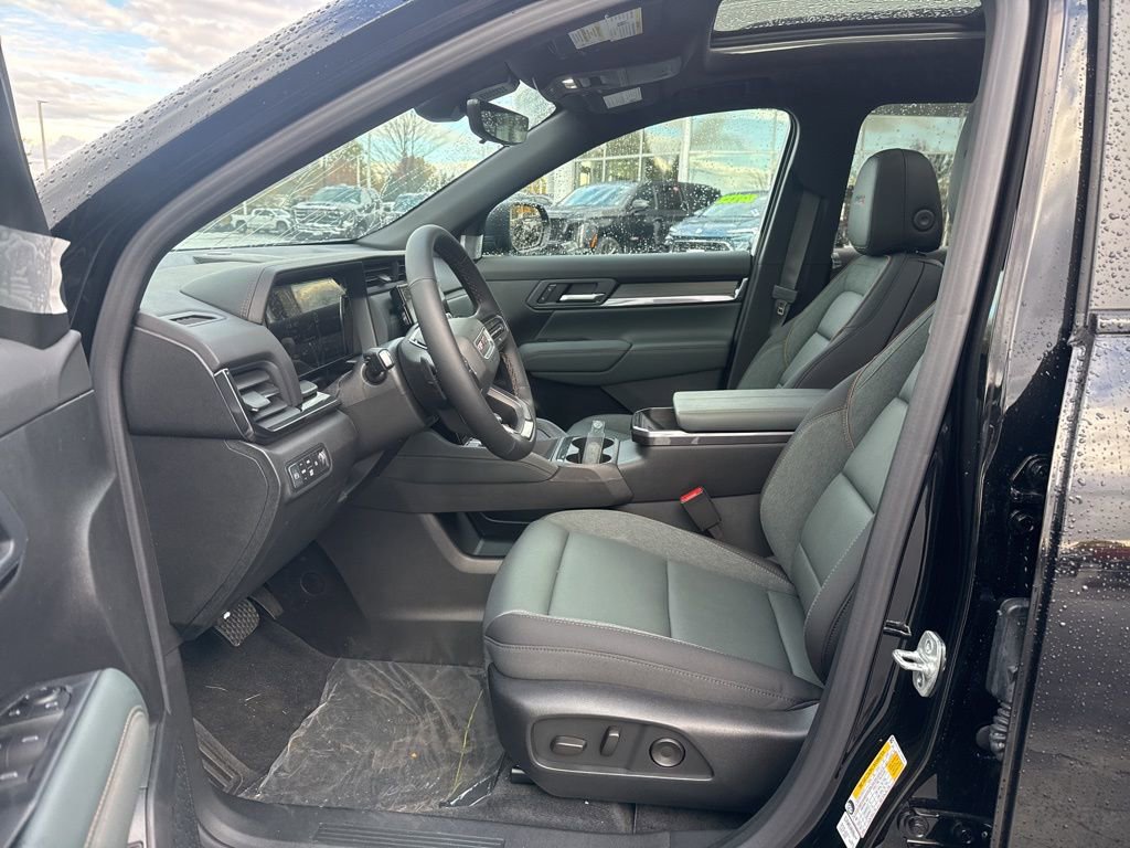 2026 Gmc Terrain AT4 photo 3