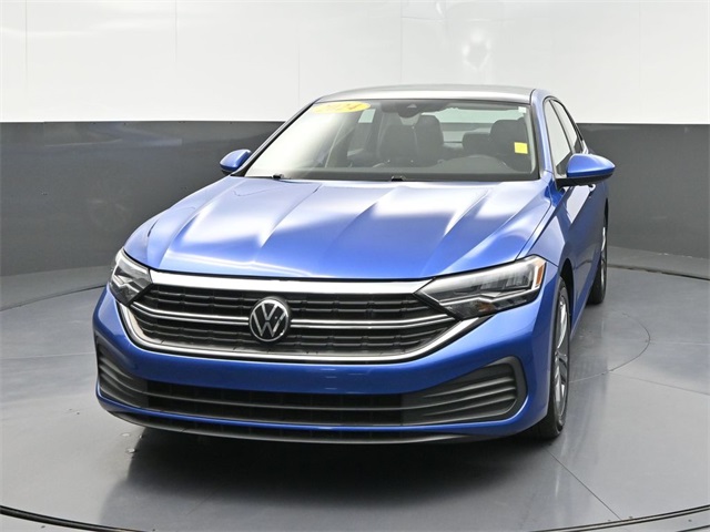 2024 Volkswagen Jetta 1.5T SE photo 2