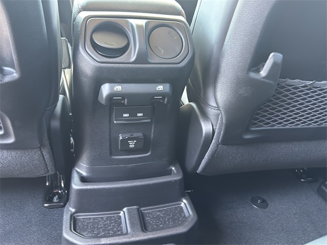 2025 Jeep Wrangler Rubicon X photo 17