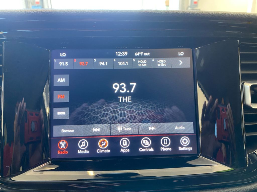 2022 Dodge Durango SXT photo 11