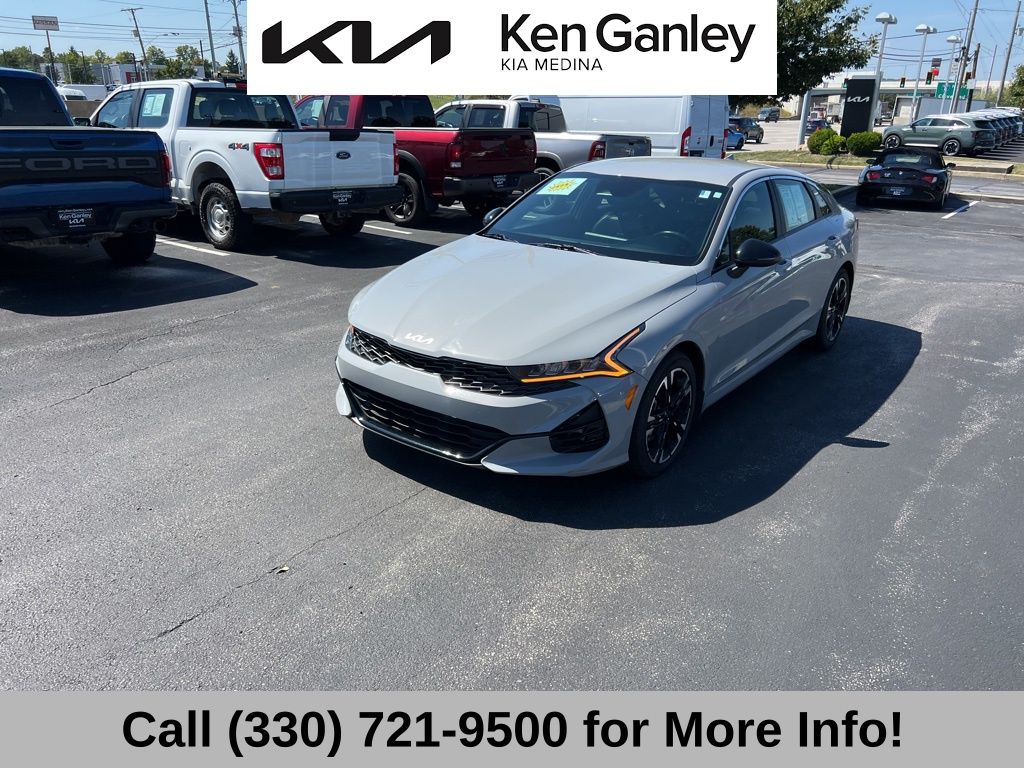 2023 Kia K5 GT-Line photo 3