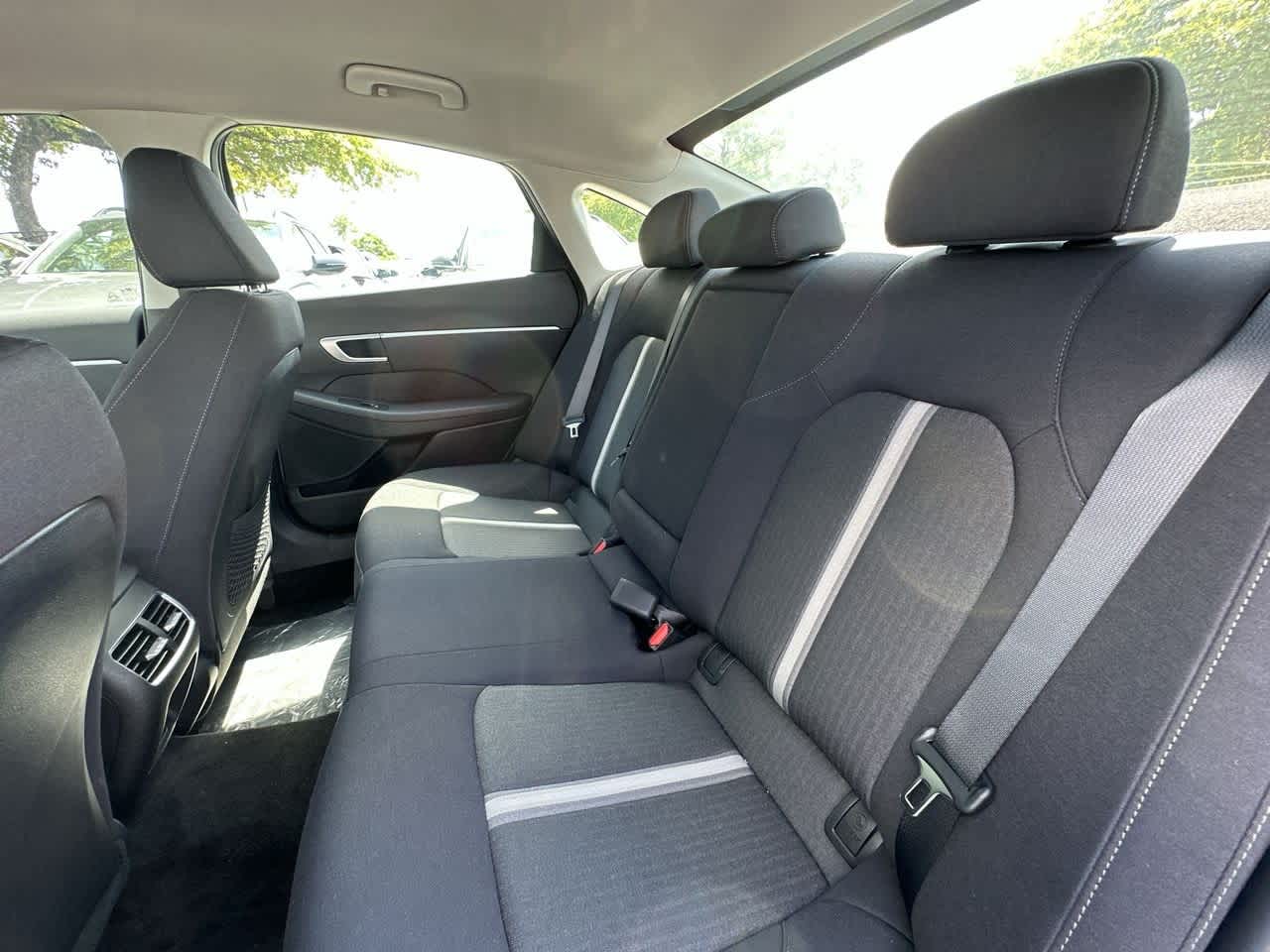 2025 Hyundai Sonata Hybrid SEL photo 22