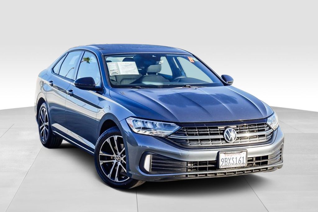 Used 2022 Volkswagen Jetta Sport with VIN 3VWBM7BU6NM017117 for sale in Claremont, CA