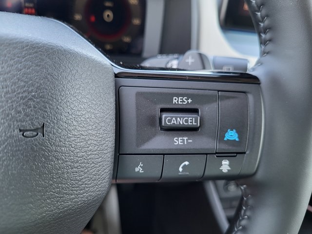 2025 Nissan Rogue SL photo 20