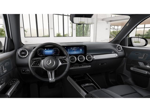 2025 Mercedes Benz GLB 250 4MATIC photo 3