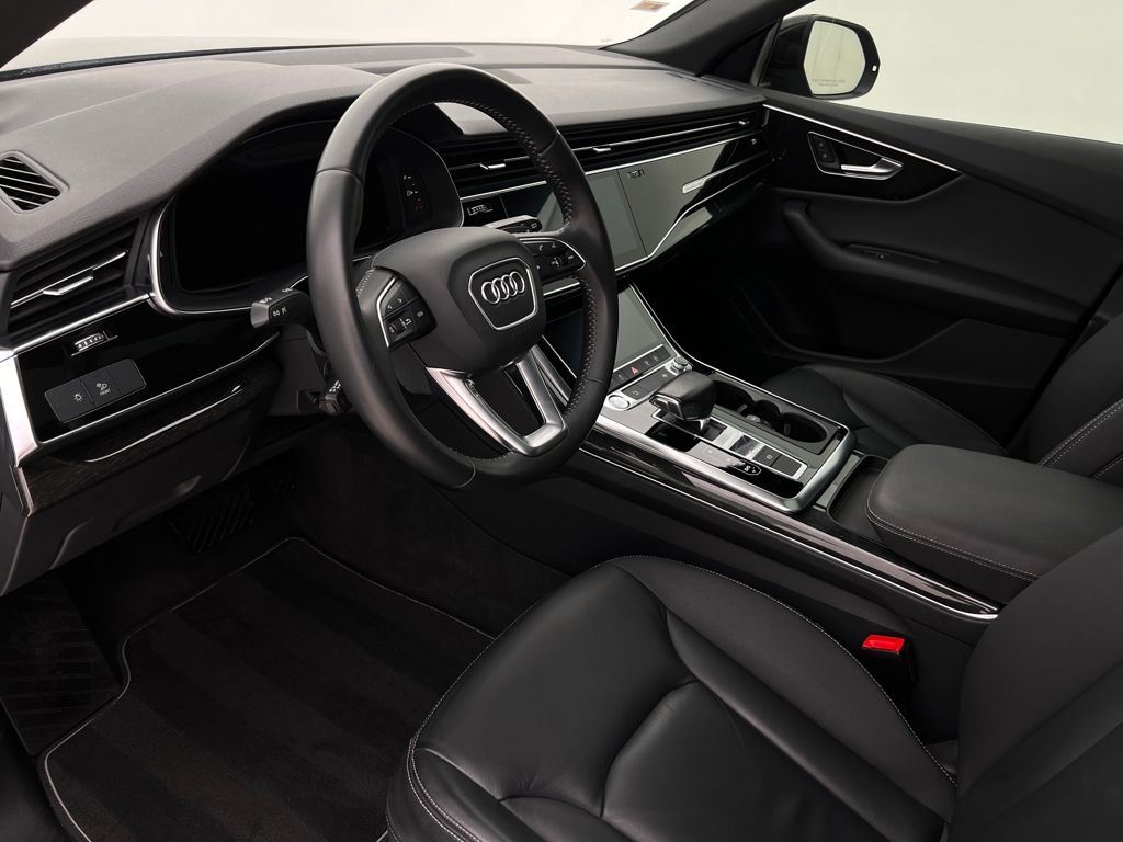 2019 Audi Q8 Premium photo 15
