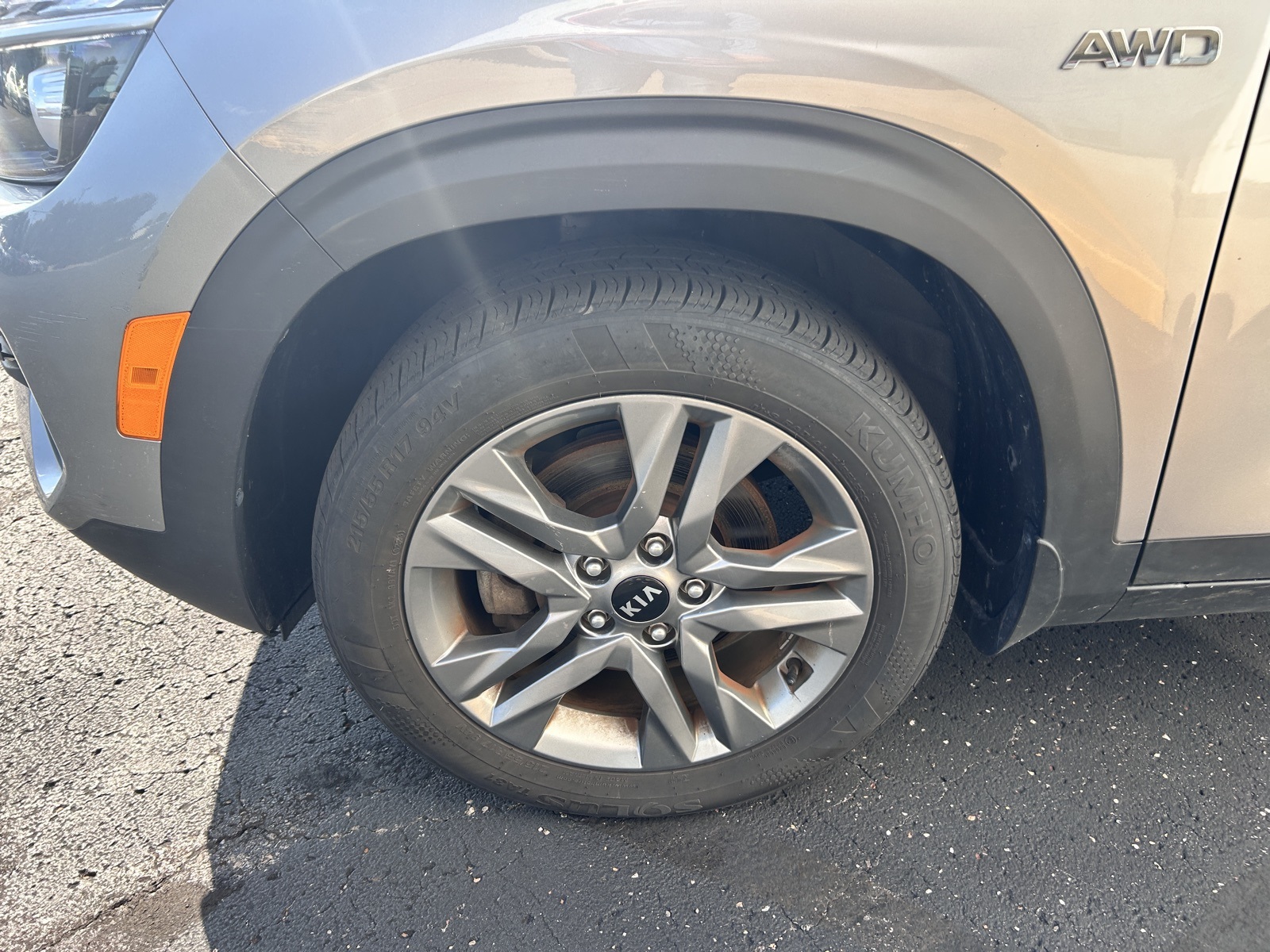 2021 Kia Seltos LX photo 6