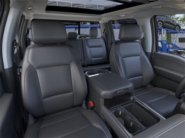 2026 Ford F-350 Lariat photo 8