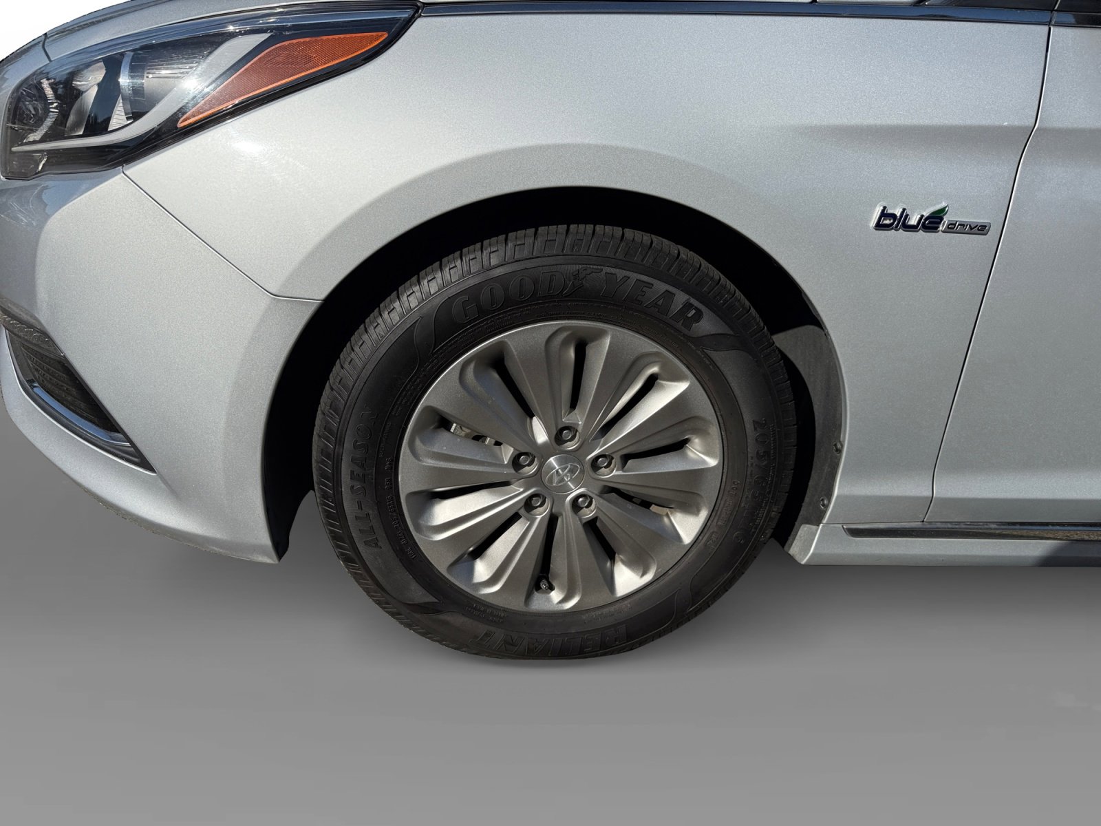 2017 Hyundai Sonata Hybrid SE photo 9