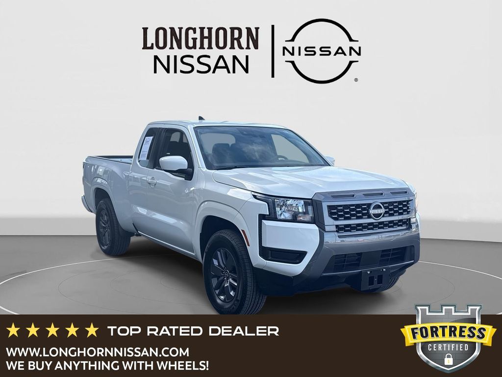 2025 Nissan Frontier SV's photo
