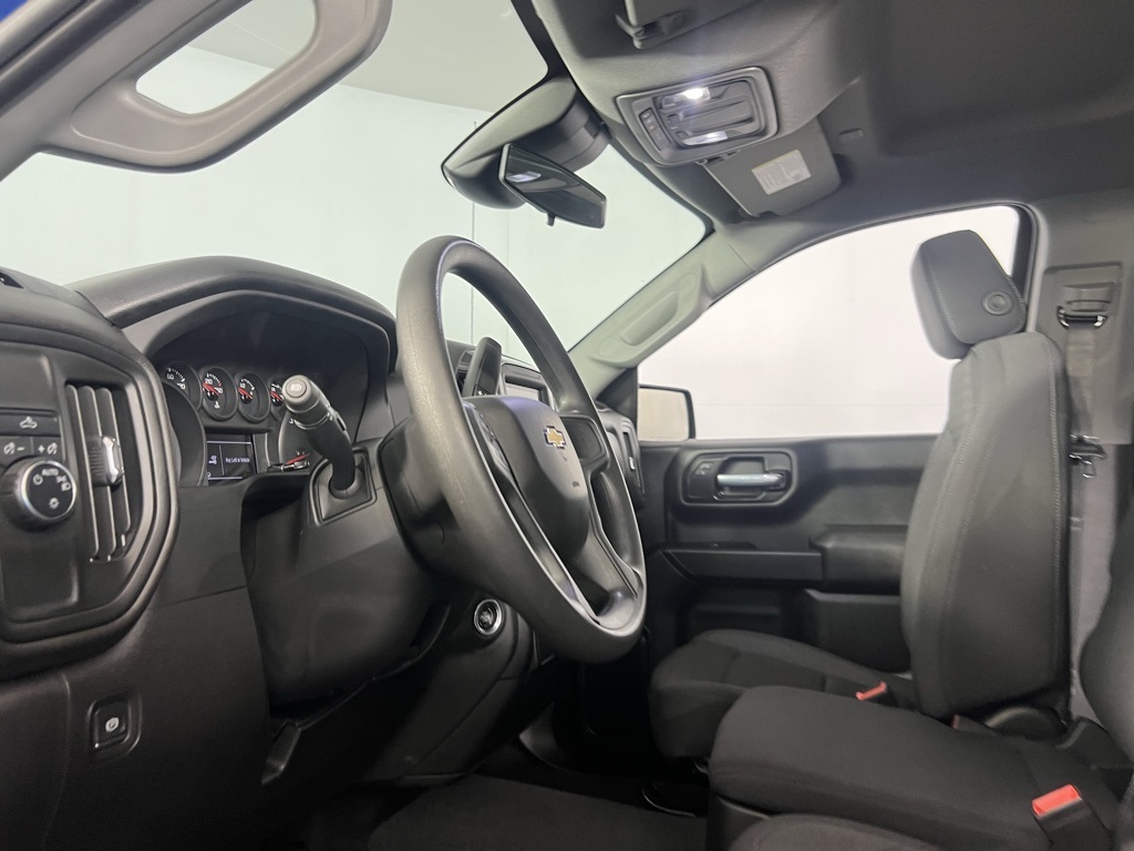 2022 Chevrolet Silverado 1500 Custom photo 18