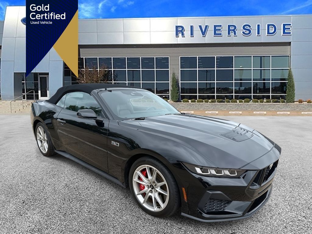 2024 Ford Mustang GT Premium photo 2