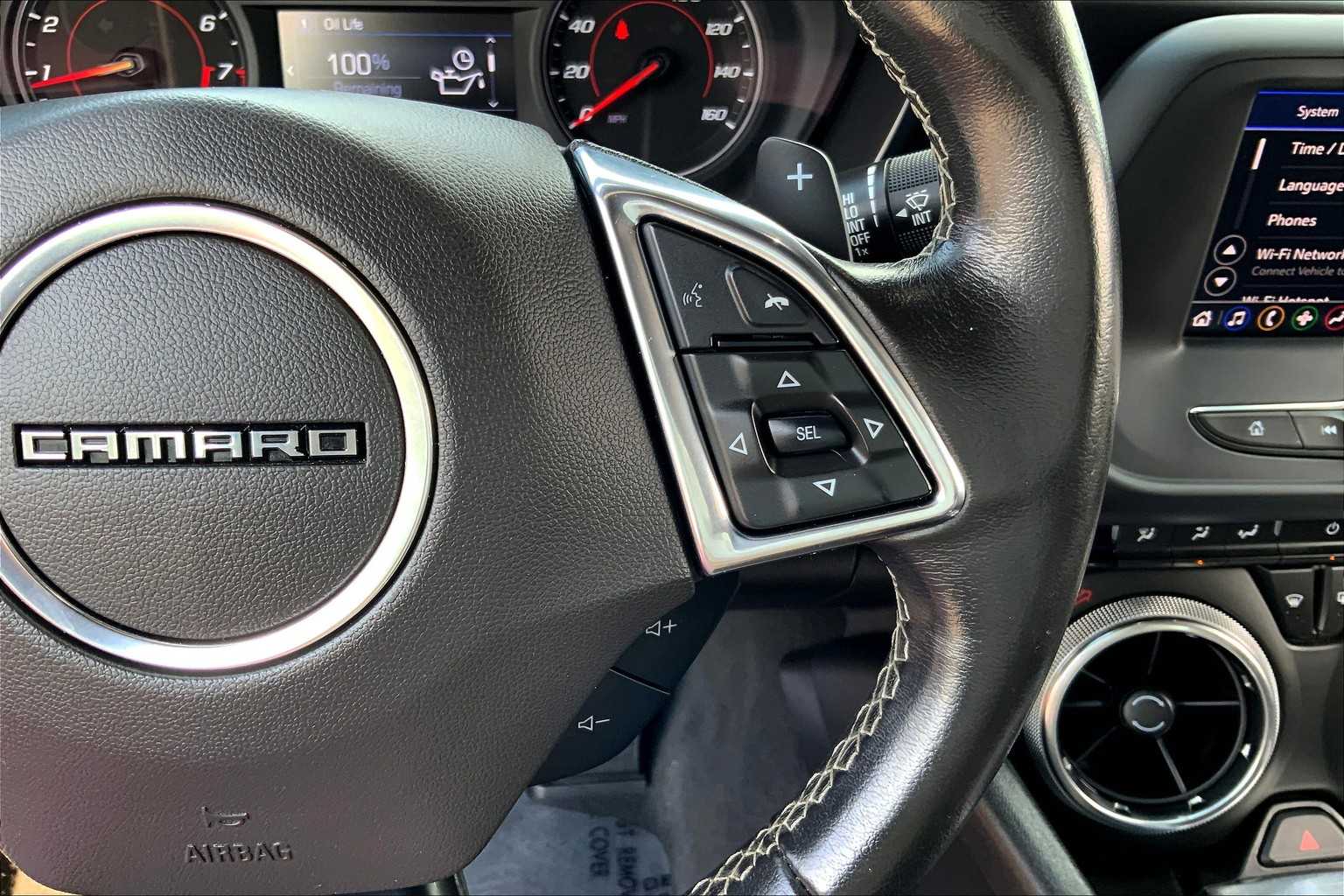 2023 Chevrolet Camaro 1LT photo 18