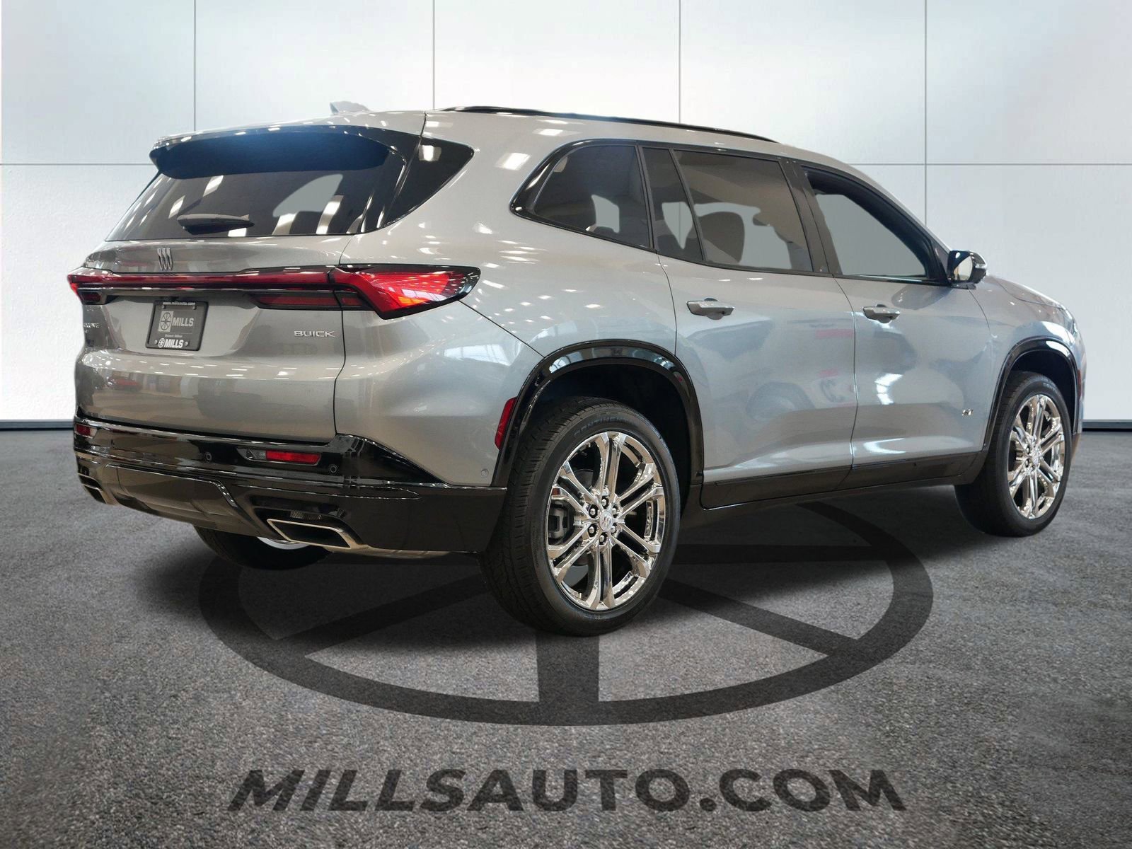 2025 Buick Enclave Sport Touring photo 4