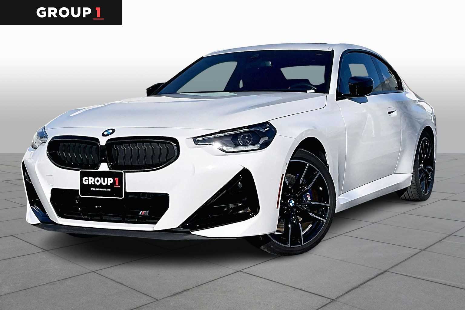 2025 BMW 2 Series M240i's photo