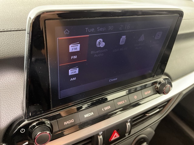 2024 Kia Forte LXS photo 23