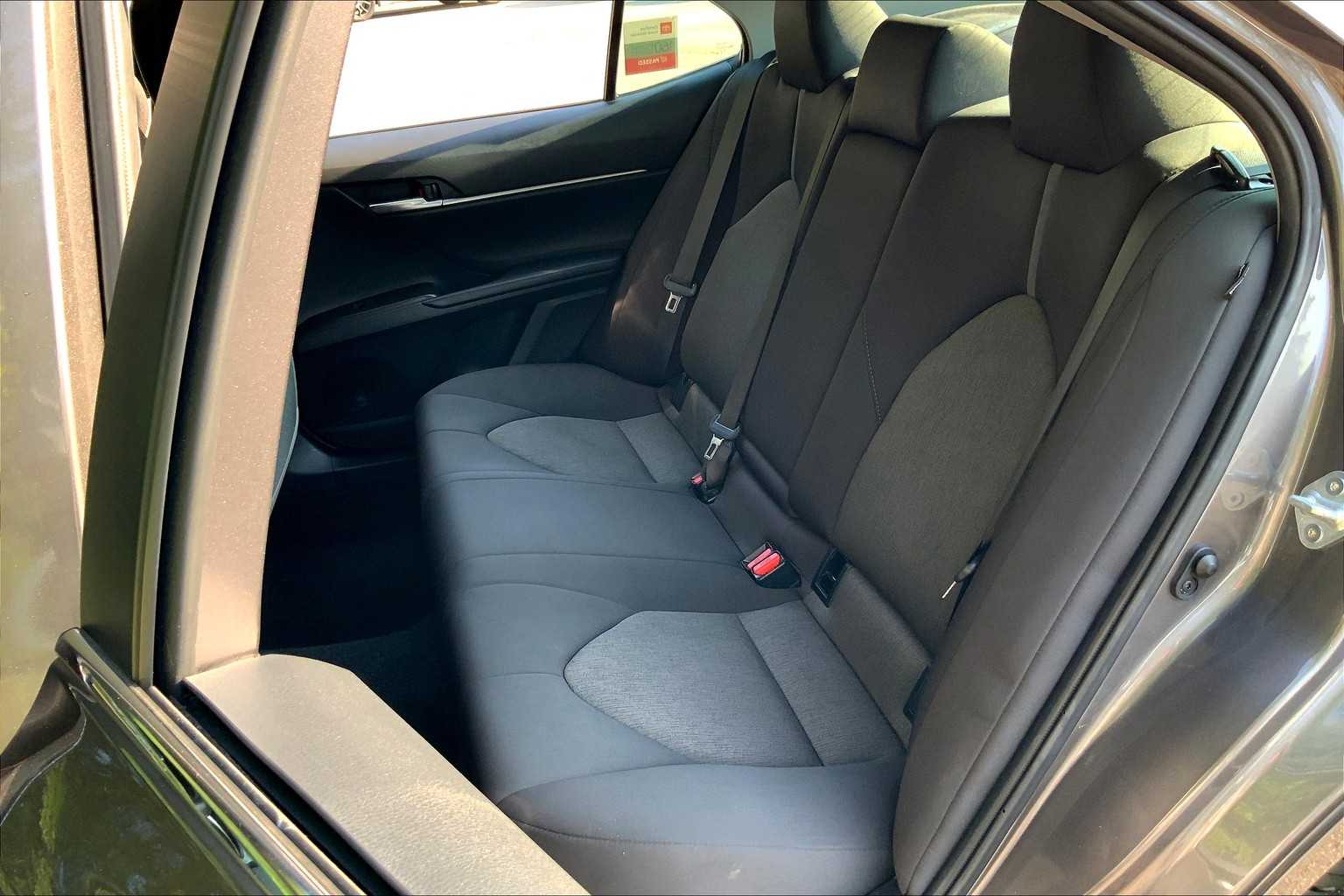 2024 Toyota Camry LE photo 18