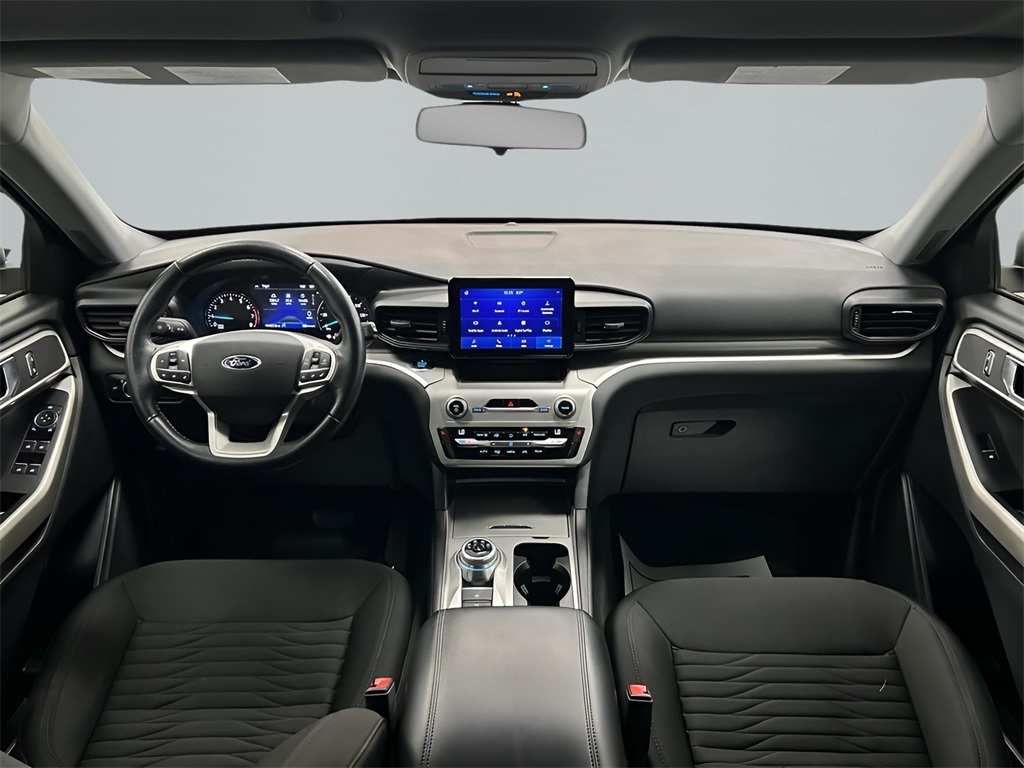 2021 Ford Explorer XLT photo 11