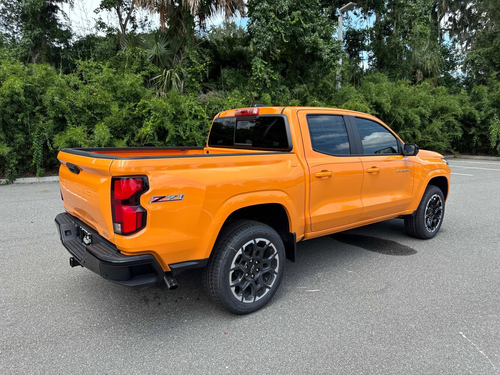 2026 Chevrolet Colorado Z71 photo 3