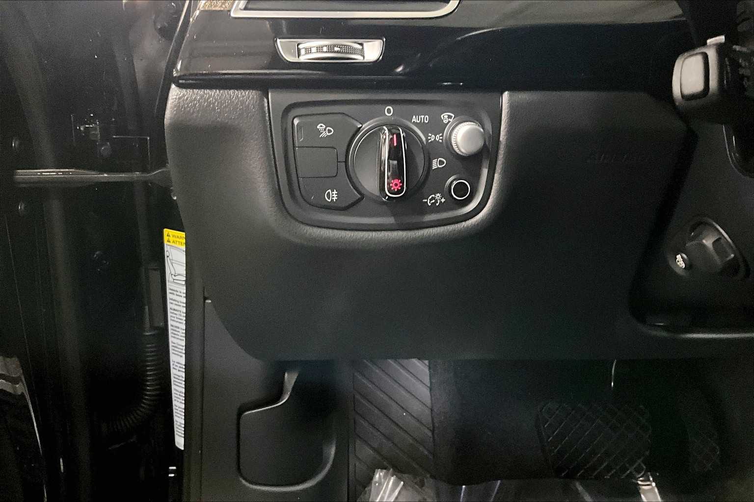 2017 Audi A8 L 3.0T photo 32