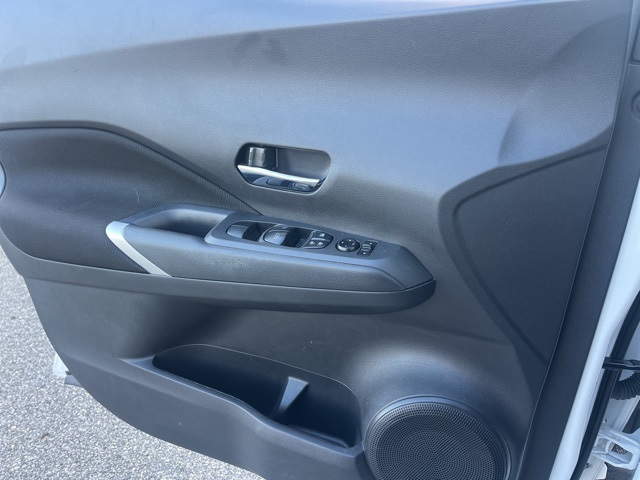 2024 Nissan Kicks SV photo 7